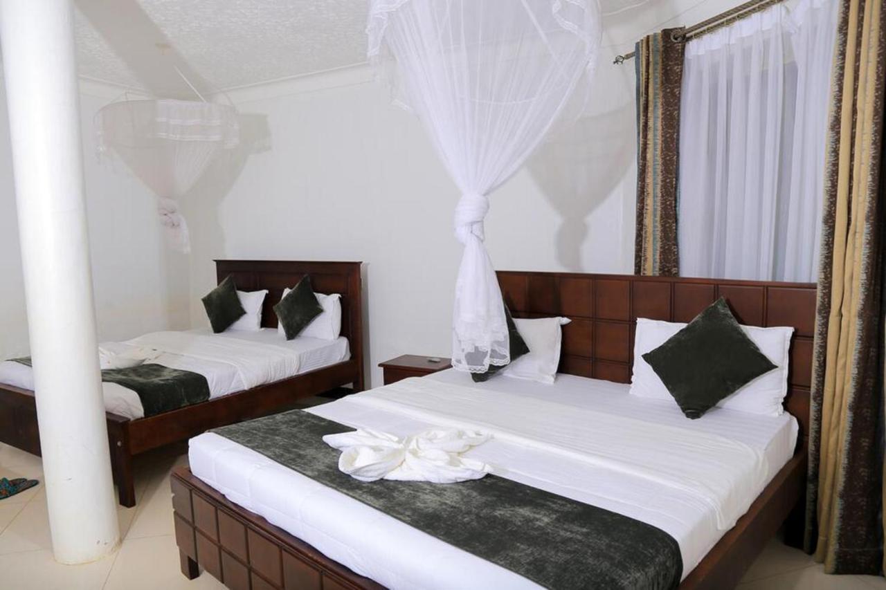 Airport Hotel Entebbe Ngoại thất bức ảnh